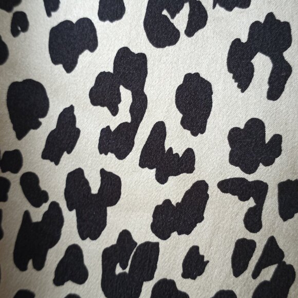 'MEL & LISA ESSENTIALS' Collarless Silk Blouse Size 8 Semi Fitted *Flawless - Picture 13 of 14